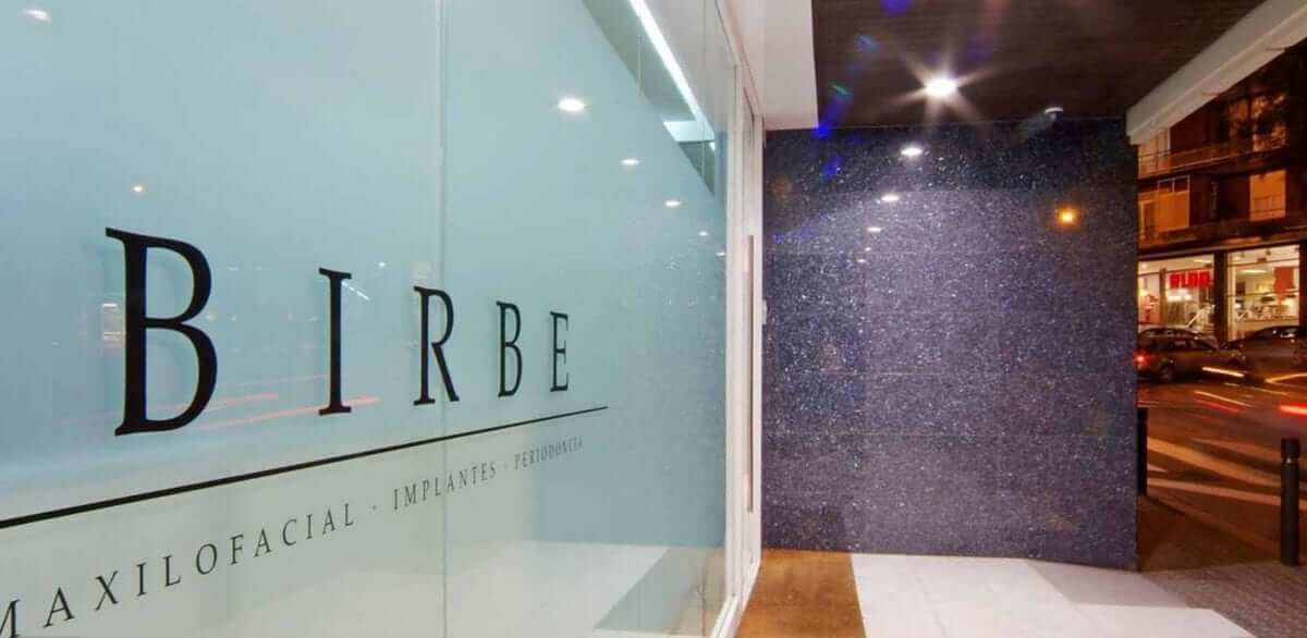 birbe entrada Equipo Clínica Birbe